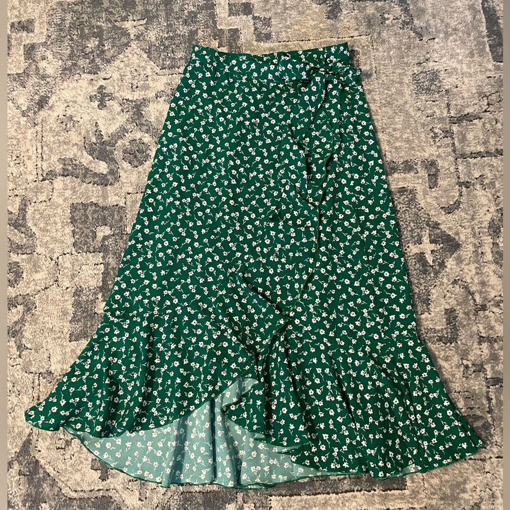 SHEIN wrap skirt size XS